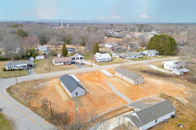 119 Riley Street, Westminster, SC 29693