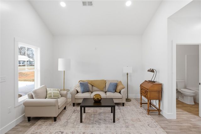 119 Riley Street, Westminster, SC 29693