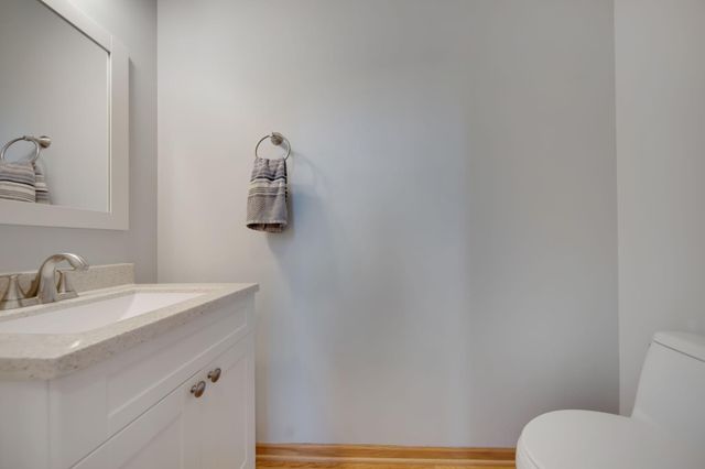 15548 Dynasty Way 103, Apple Valley, MN 55124