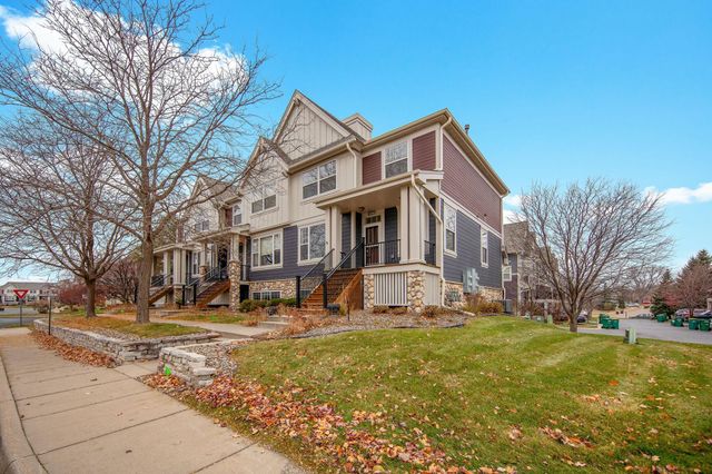 15548 Dynasty Way 103, Apple Valley, MN 55124