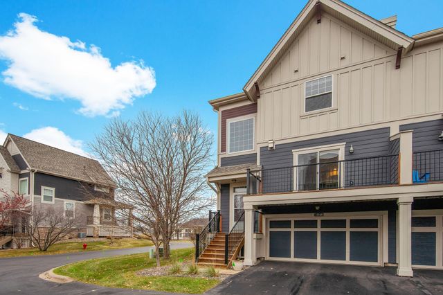 15548 Dynasty Way 103, Apple Valley, MN 55124