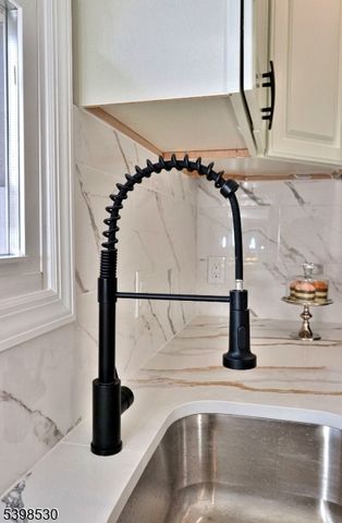 39 Grant Place, Irvington Twp., NJ 07111