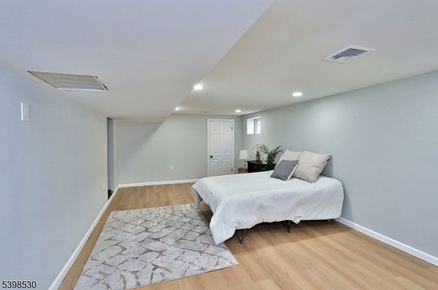 39 Grant Place, Irvington Twp., NJ 07111