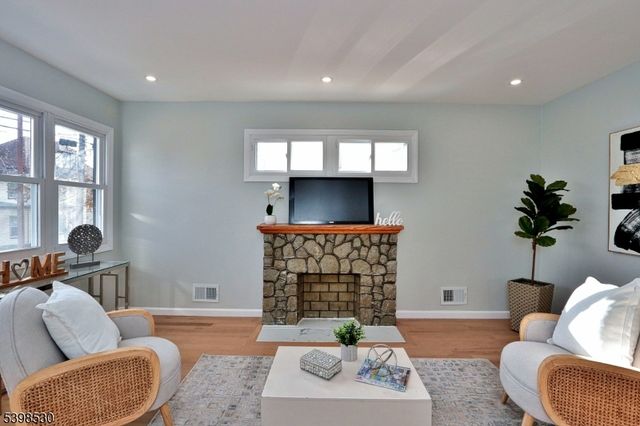 39 Grant Place, Irvington Twp., NJ 07111