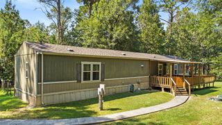 375 Chestnut Bend, Huntsville, TX 77320