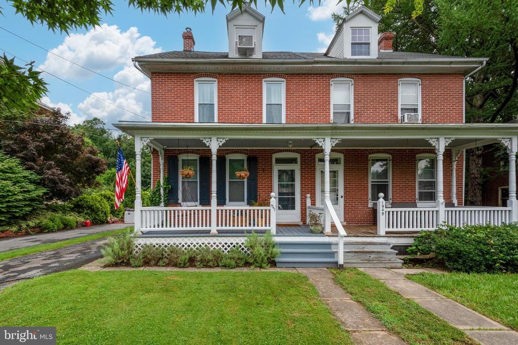 1947 WILLOW STREET PIKE, Lancaster, PA 17602