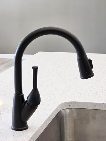 705 E Washington Street, Marshfield, MO 65706