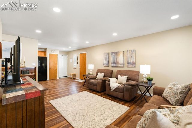 1018 Lutheran Way, Colorado Springs, CO 80915