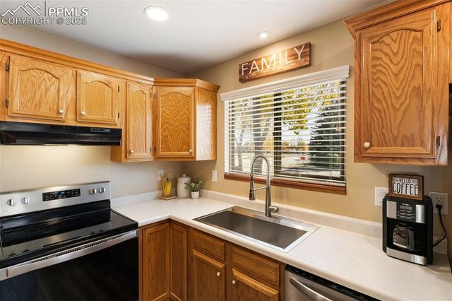 1018 Lutheran Way, Colorado Springs, CO 80915