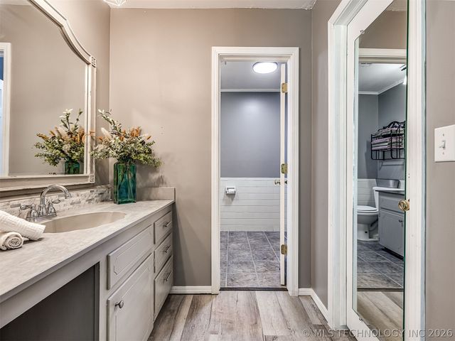 238 Meadowlark Place, Bartlesville, OK 74006