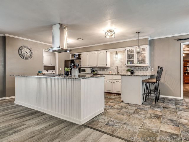 238 Meadowlark Place, Bartlesville, OK 74006