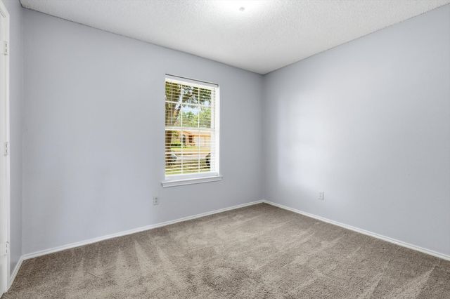 5907 Cedar Ridge Drive, Arlington, TX 76017