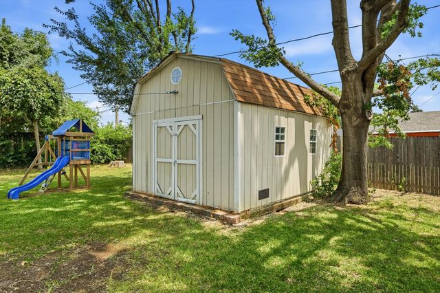 5907 Cedar Ridge Drive, Arlington, TX 76017
