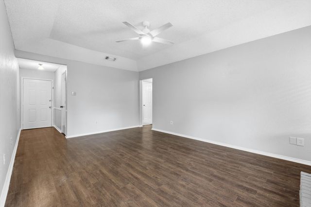 5907 Cedar Ridge Drive, Arlington, TX 76017