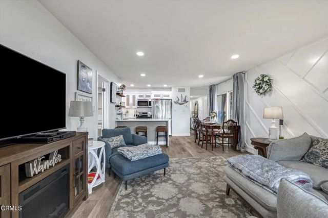 660 Sunfish Way, Port Hueneme, CA 93041