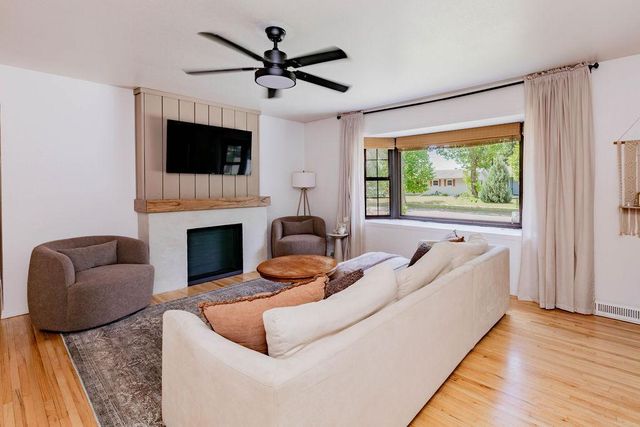 606 Birch Lane, Moorhead, MN 56560