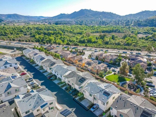 35190 Blossom Place, Fallbrook, CA 92028