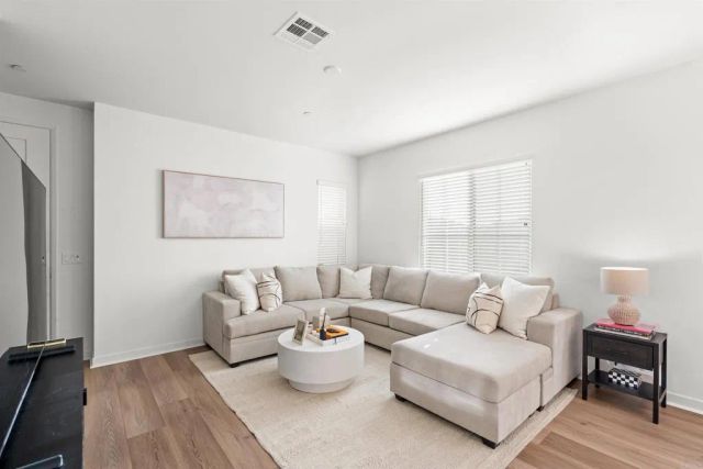 35190 Blossom Place, Fallbrook, CA 92028