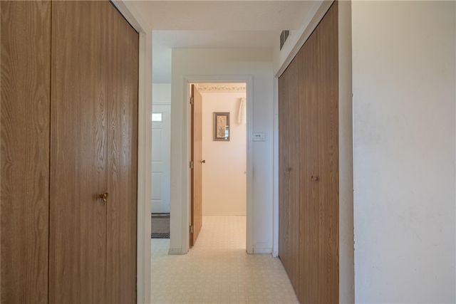 6587 Charlesgate Road, Huber Heights, OH 45424