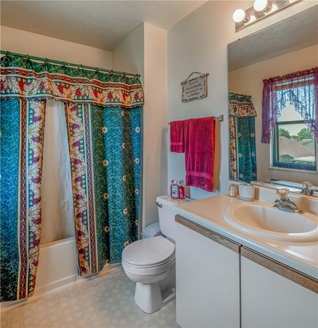 6587 Charlesgate Road, Huber Heights, OH 45424