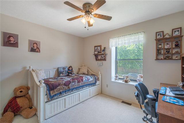 6587 Charlesgate Road, Huber Heights, OH 45424