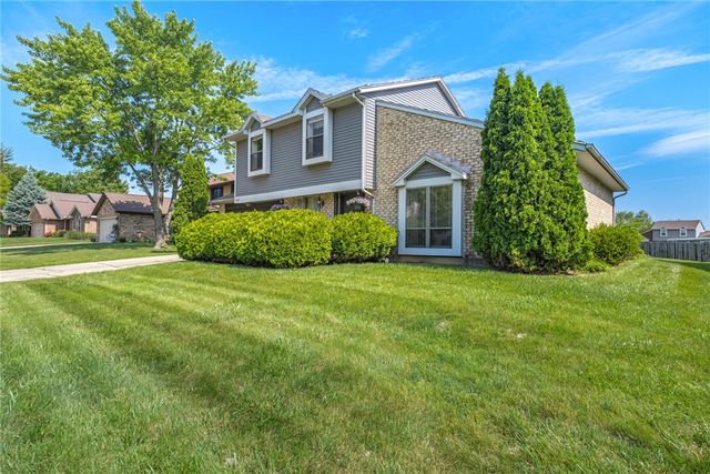 6587 Charlesgate Road, Huber Heights, OH 45424