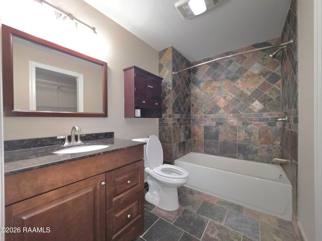 154 Rose Lane, Lafayette, LA 70507