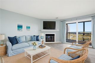 1634 E Ocean View Ave Apt 2D, Norfolk, VA 23503