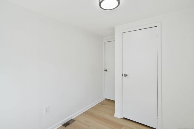 9 Crescent Park Road, Westport, CT 06880