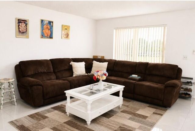 321 Burgundy G, Delray Beach, FL 33484
