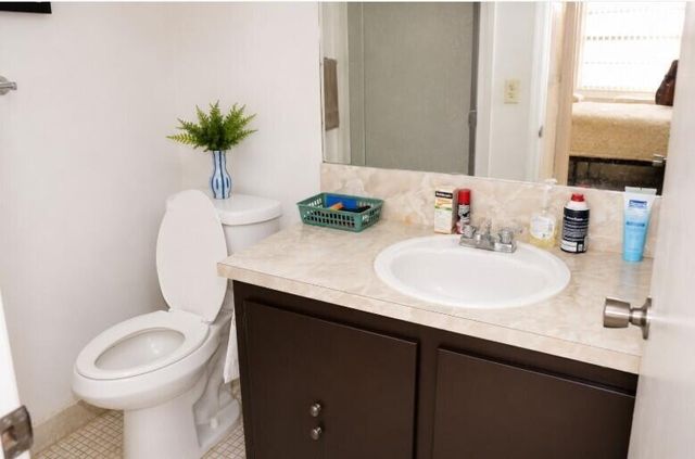 321 Burgundy G, Delray Beach, FL 33484