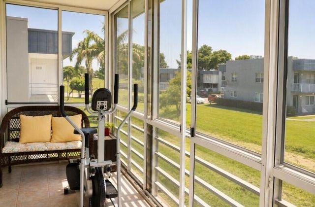 321 Burgundy G, Delray Beach, FL 33484