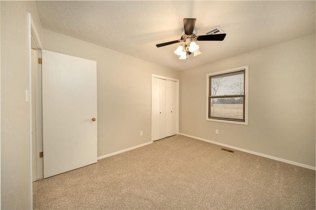 920 N 60th Street, Noble, OK 73068