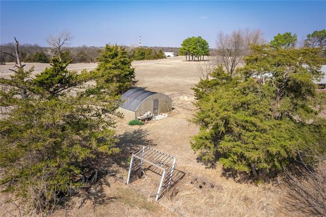 920 N 60th Street, Noble, OK 73068