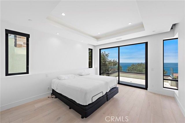 2340 Crestview Drive, Laguna Beach, CA 92651