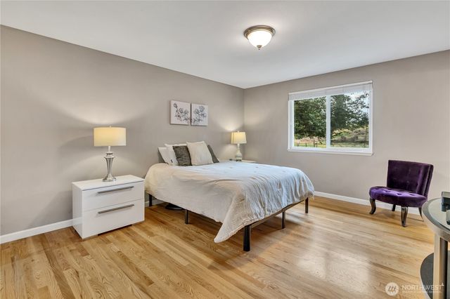 19020 34th Avenue E, Tacoma, WA 98446