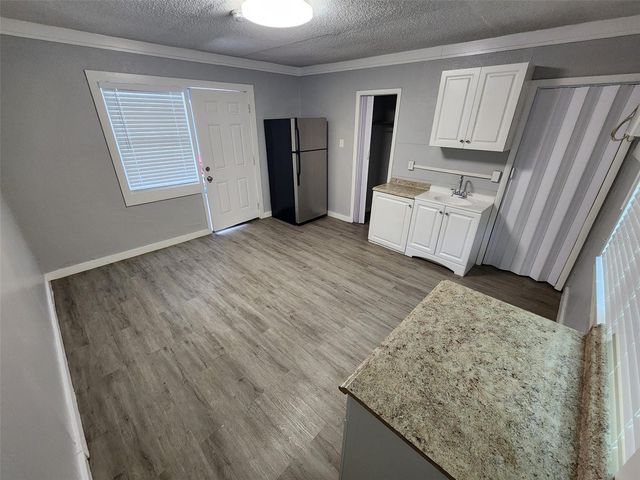407 S JUPITER AVENUE 7, Clearwater, FL 33755