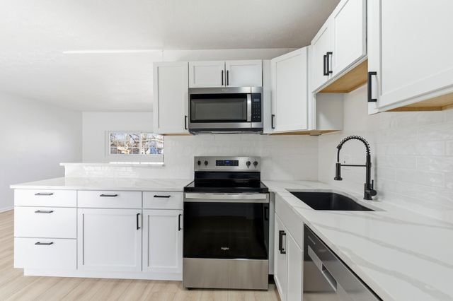 2321 Dunning Court, Columbus, OH 43219