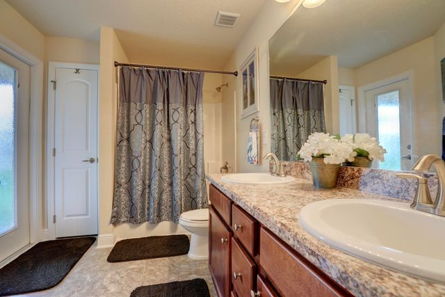 443 Lanfair Avenue, Sebastian, FL 32958