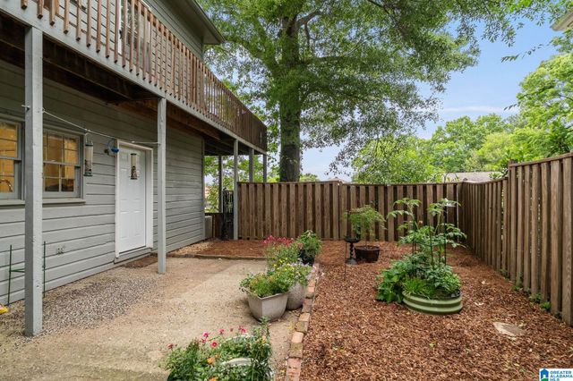 925 39TH STREET S, Birmingham, AL 35222