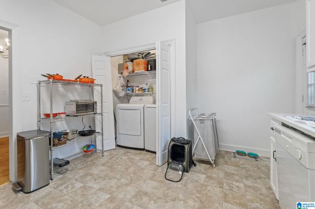 925 39TH STREET S, Birmingham, AL 35222