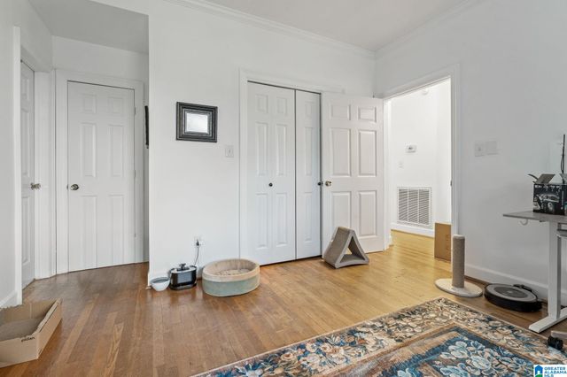 925 39TH STREET S, Birmingham, AL 35222