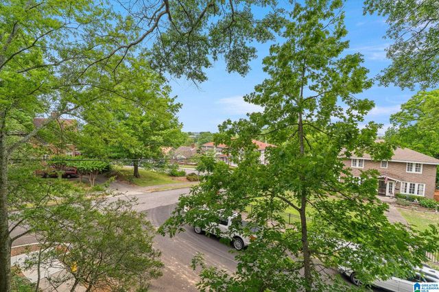 925 39TH STREET S, Birmingham, AL 35222