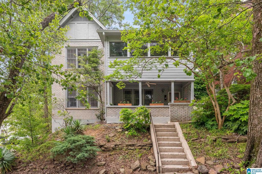 925 39TH STREET S, Birmingham, AL 35222
