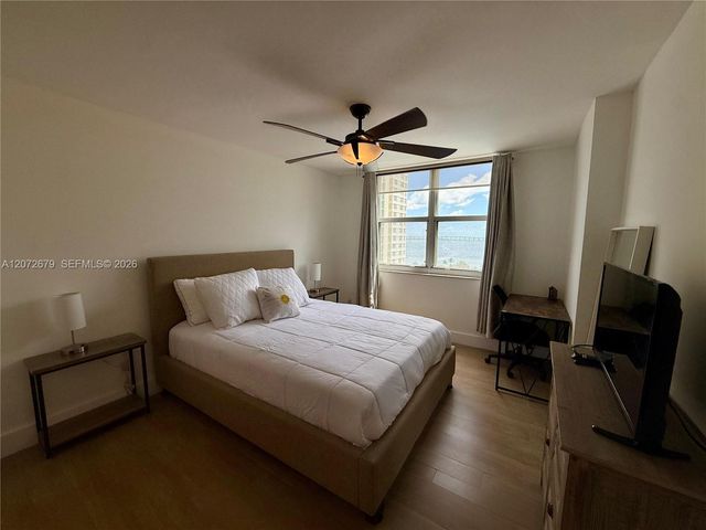 770 Claughton Island Drive 1104, Miami, FL 33131