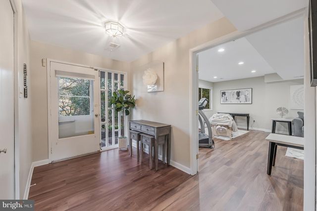 9812 BETTEKER LN, Potomac, MD 20854