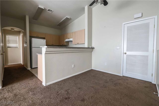8816 ROPING RODEO Avenue 101, Las Vegas, NV 89178
