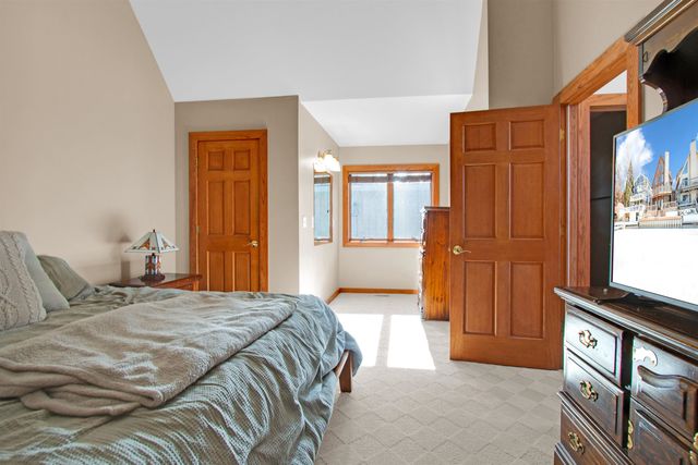 14292 Westman Drive, Fenton Twp, MI 48430