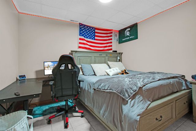 14292 Westman Drive, Fenton Twp, MI 48430