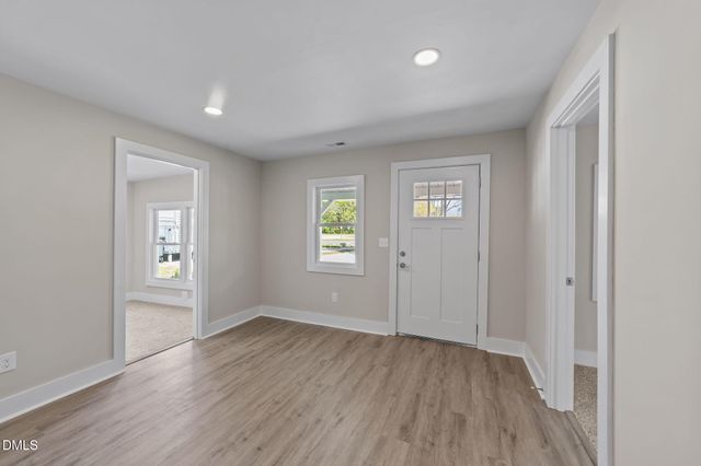 403 W Noble Street, Selma, NC 27576